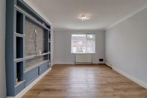Lounge- click for photo gallery